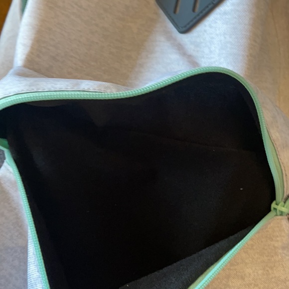 Like new Adidas backpack - Picture 2 of 4